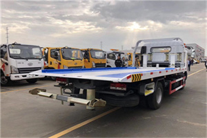 五通桥区汽车救援补胎